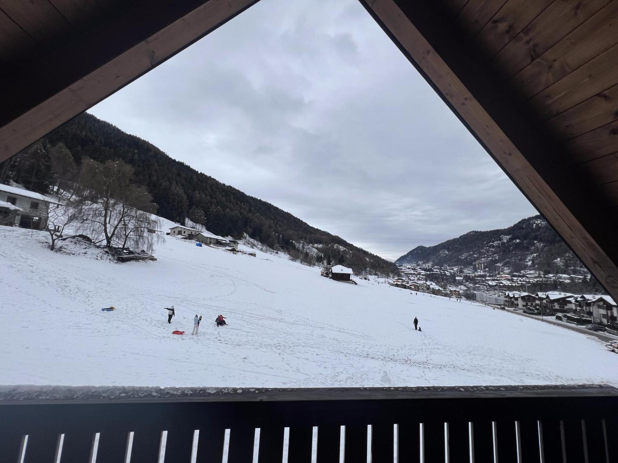 Casa Giuliana Con Skibus Gratis Apartment อาปริกา ภายนอก รูปภาพ